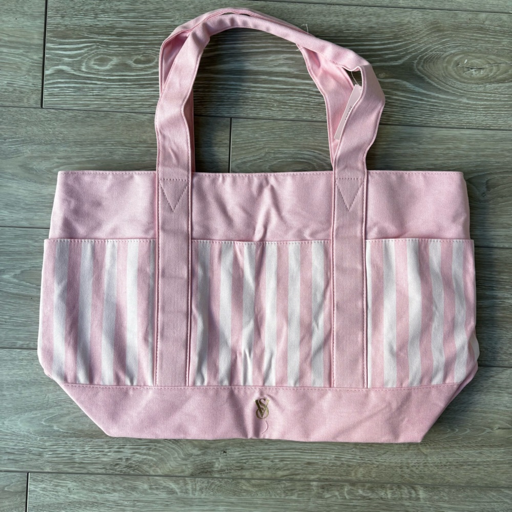 NWT Victoria’s Secret Tote Bag